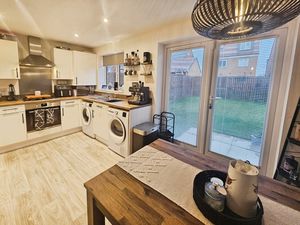 Photo 10- click for photo gallery